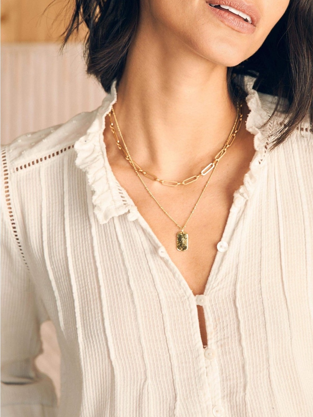Faherty Cream Ruffled Split-Neck Blouse 100% cotton - Picture 2 of 10